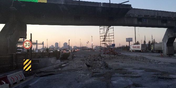 Mahmutbey Gişeleri’nde Yıkım Çalışmaları Başladı