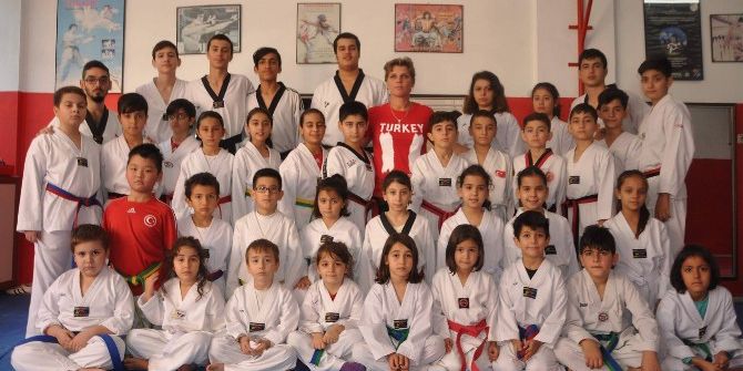 En İyi Bayan Hakem Dünya Taekwondocularını Yetiştiriyor