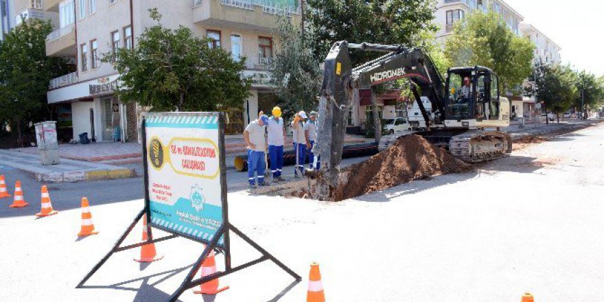 Aksaray Belediyesi Alt Yapı Çalışmalarına Başladı