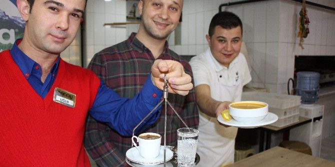 Dolarını Bozdurana Çorba Veya Kahve