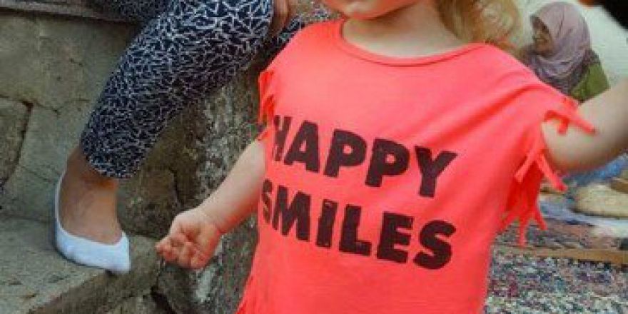 Balkondan Düşen Çocuk Hayatını Kaybetti