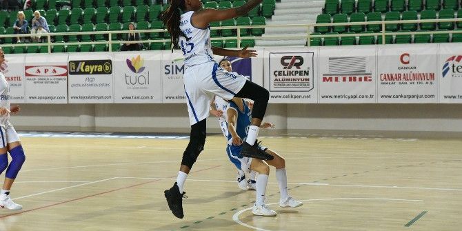 Bornova Becker Spor Yalova’ya Gidiyor