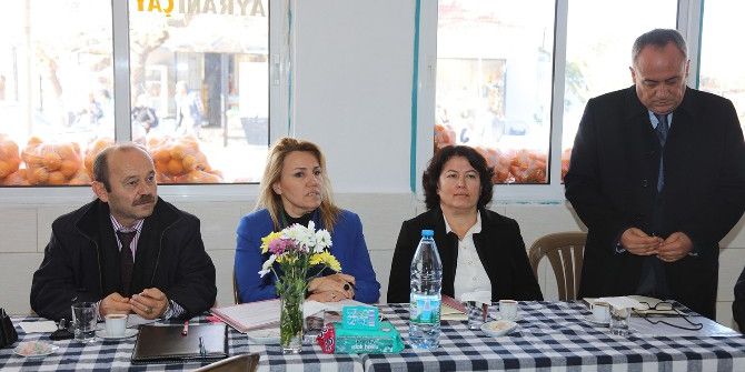 Başkan Uyar Muhtarlarla Buluştu