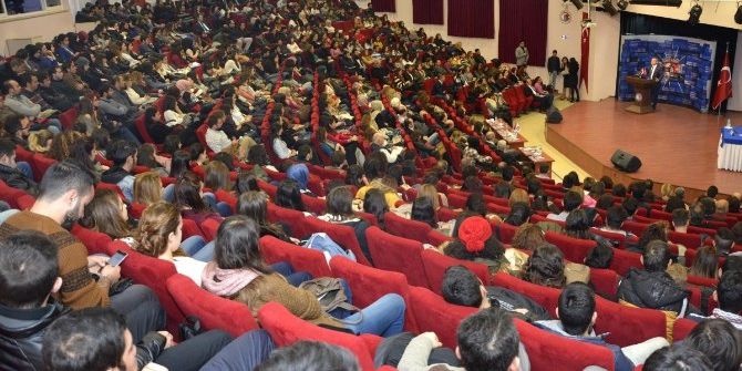 Çomü’de Kadın Hakları Ve Uluslararası Hukuk Konferansı