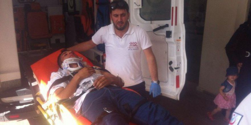 Kavgada Yaralanan Kişi Hastaneye Kaldırıldı