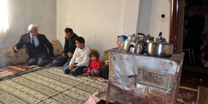 Tek Odada Yaşayan 6 Kişilik Aileye Devlet Sahip Çıktı