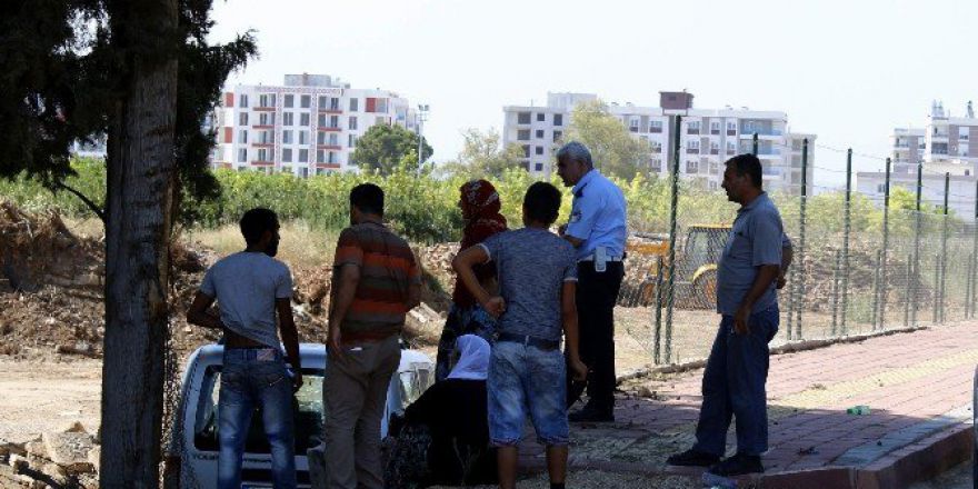 Fidanlığa Uçan Araçtaki 1 Kişi Yaralandı