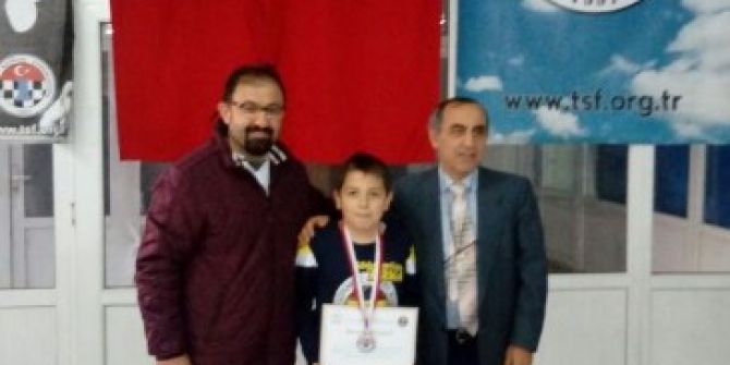 Öğretmenler Günü Satranç Turnuvası Düzenlendi