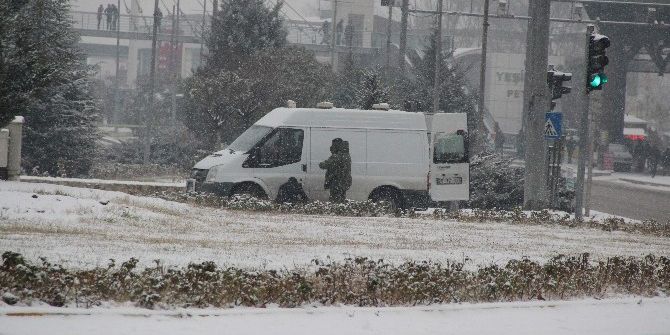 Karabük’te Şüpheli Çanta Paniği