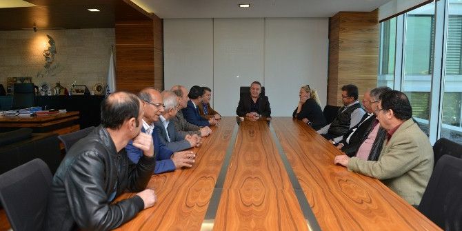 Başkan Böcek’e Muhtarlardan Ziyaret