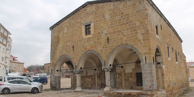 Niğde’deki Ermeni Kilisesi Çocuk Kütüphanesi Olacak