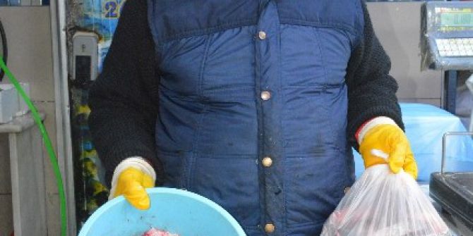 Sinop’ta Yakalanan 8 Kiloluk Levrek 500 Tl’ye Satıldı