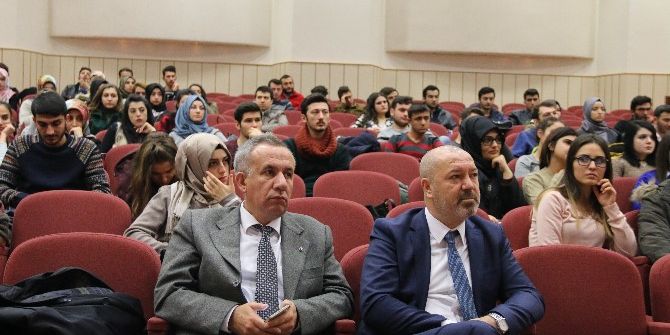 Erü’de ‘Finans Zirvesi’ Düzenlendi