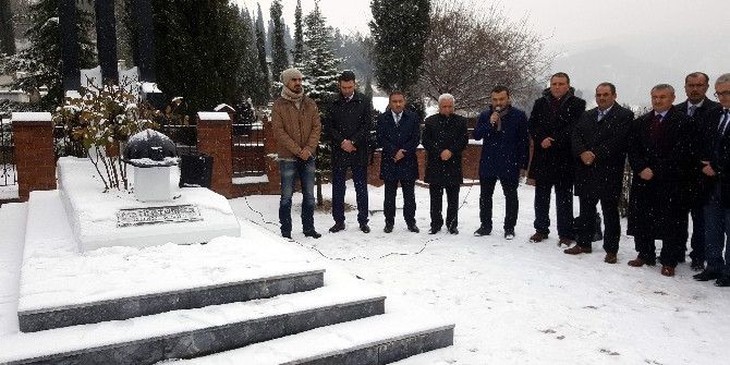 Metin Türker Mezarı Başında Anıldı