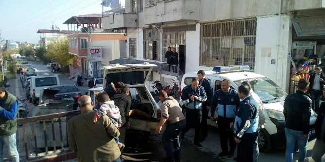 Kırıkhan Zabıtasından ’Kaldırım İşgaline’ Müdahale