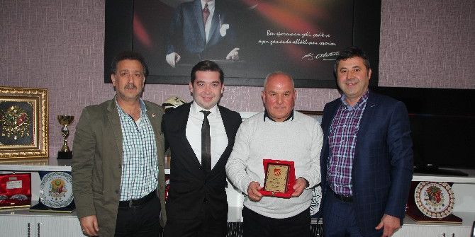 Bilecikspor Başkanı Cinoğlu’dan Bilecik Askf Başkanı Tosun’a Ziyaret