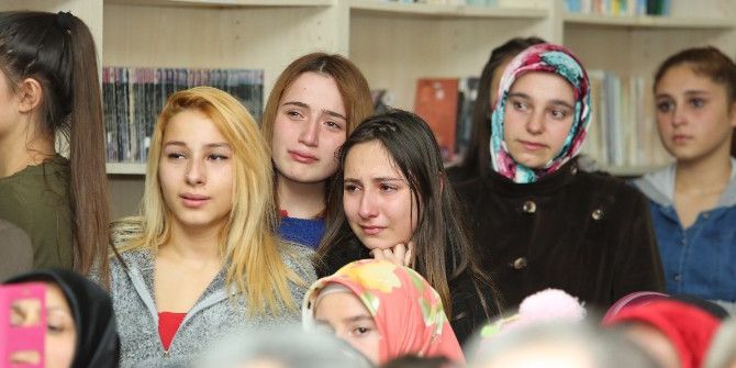 Şehidin İsminin Verildiği Kütüphanenin Açılışında Duygusal Anlar