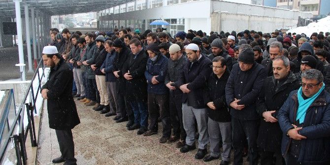 Karabük’te ’Halep’ Protestosu