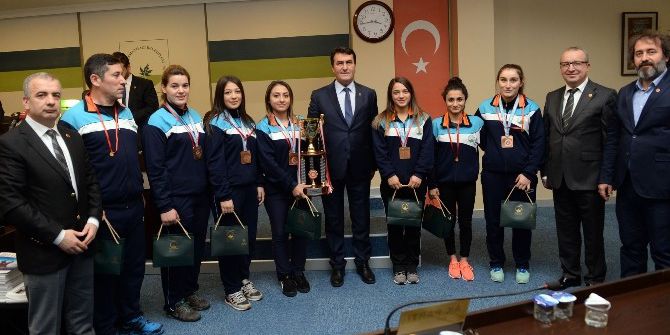 Meclisi Judocular Bastı