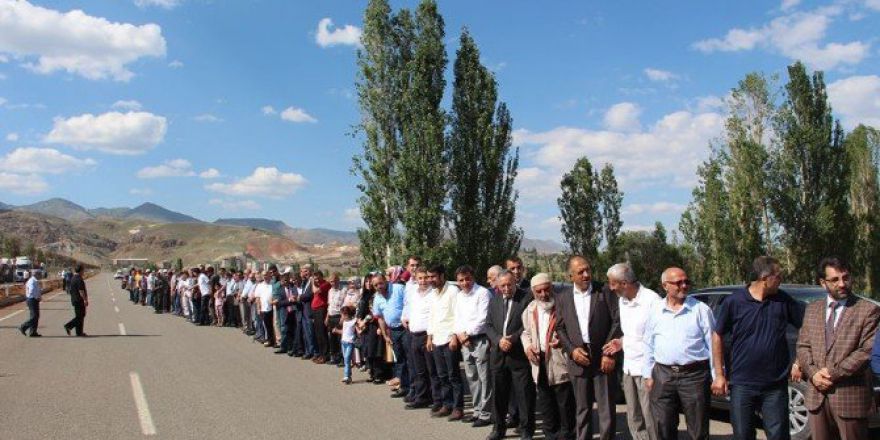 İçişleri Bakanı Ala:"türkiye Sınırları İçerisinde Milletin Verdiği Yetkiyi Kimse Milletin Aleyhine Kullanamaz"
