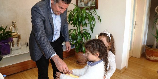 Minikler Başkan İle Tanıştı