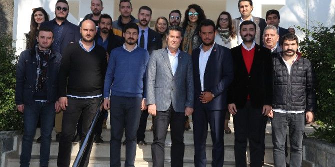 Chp Gençlik Kolları Genel Başkanından Ziyaret