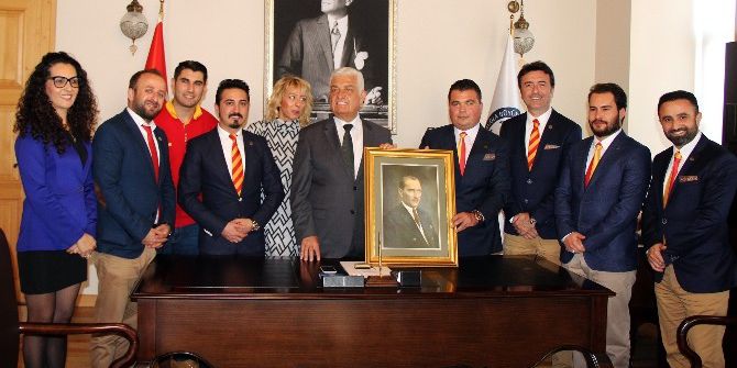 Fethiye Gs’li İşadamları Derneği’nden Başkan Gürün’e Ziyaret