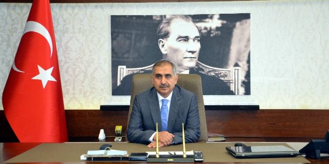 Vali Koçak; “Dünya İnsan Hakkı İhlallerine Seyirci Kalıyor”