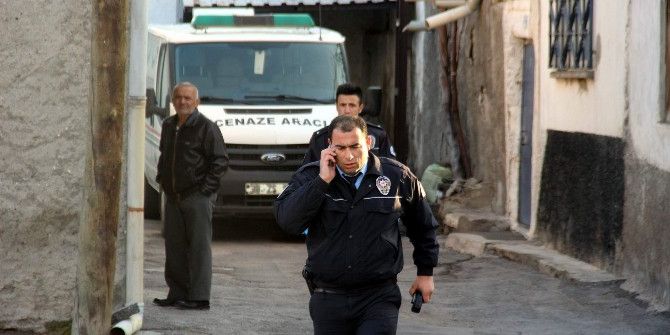 Not Bırakıp İntihar Etti