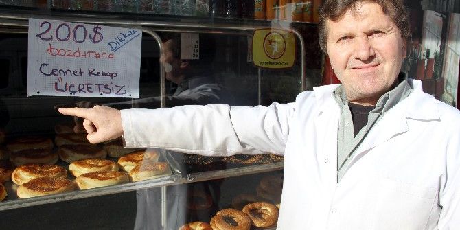 200 Dolar Bozdurana ’Cennet Kebabı’ İkram Ediyor