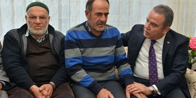 Başkan Böcek’ten Şehit Ailesine Taziye