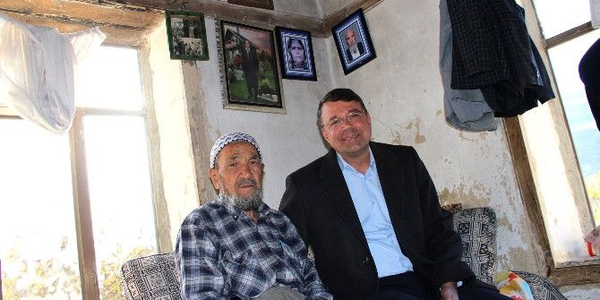 Başkan Turgut’tan Yaşlılara Ziyaret