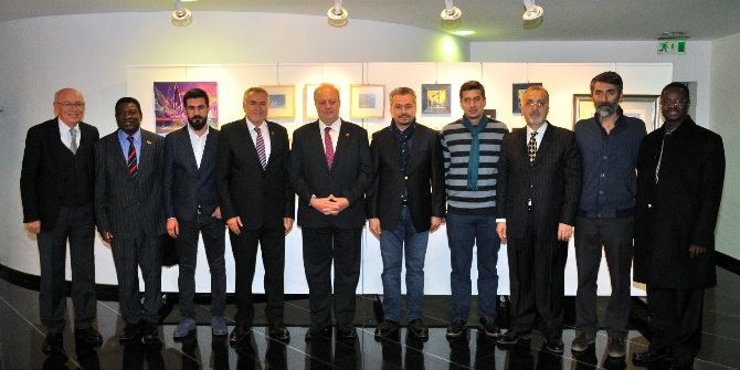 Aso’da Karma Resim Ve Gravür Sergisi Açıldı