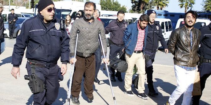 Antalya’da Pkk Şüphelisi 19 Kişi Adliyede