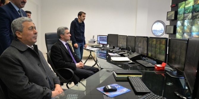 Bolu Valisi Baruş, Karla Mücadele Çalışmalarını Denetledi