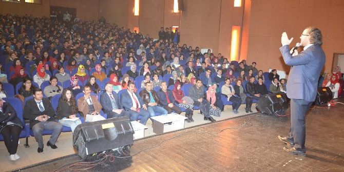 Viranşehir’de Ailenin Rolü Semineri Verildi