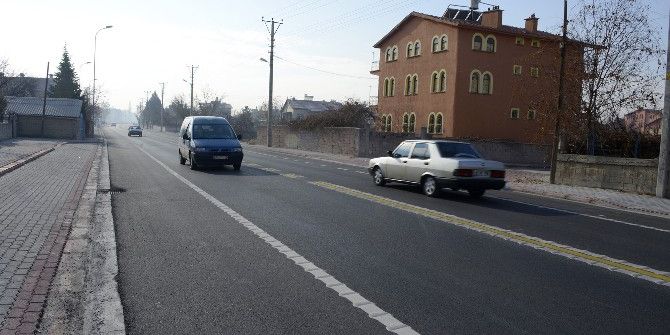 Meram’da Yol Düzenleme Çalışmaları Sürüyor
