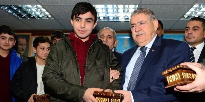 Başkan Mahçiçek, “Esnaf İhanet Etmez”