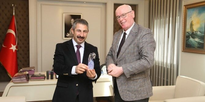 Başkan Kurt Eskişehir Emniyet Müdürü Engin Dinç’i Ziyaret Etti