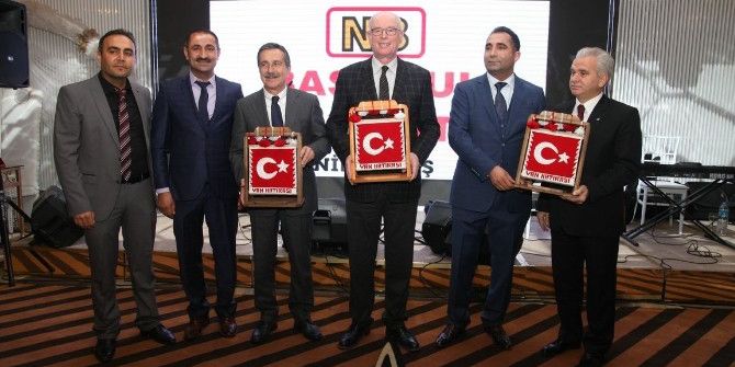 Başkanlar Vanlıları Yalnız Bırakmadı