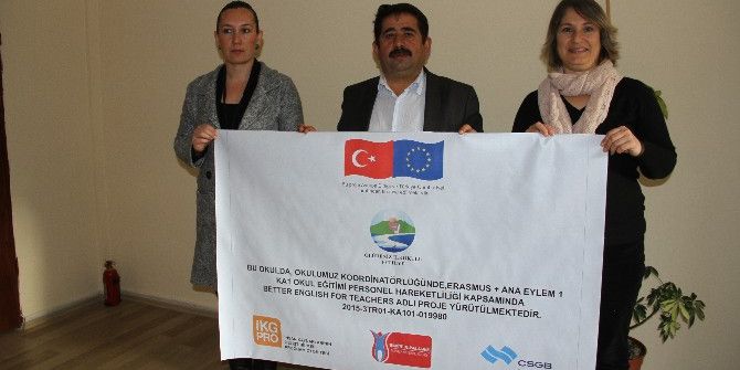 Yabancı Öğrencilere Faydalı Olmak İçin Proje Geliştirdiler