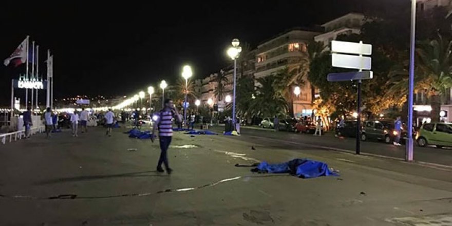 Fransa Nice Kentinde Kutlamalara Terör Saldırısı