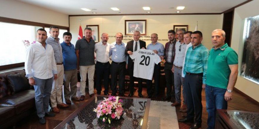 Denizlispor Yeni Yönetimi Başkan Zolan’ı Ziyaret Etti