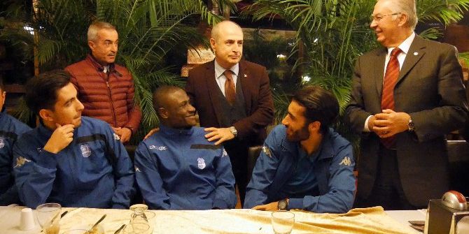 Başkan Akgün: "Amacımız Futbolda Da Öncü Olmak"