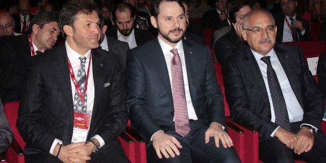 Bakan Berat Albayrak: “Türkiye’de Kaldırdığınız Birçok Halının Altından Neler Çıkıyor Bir Bilseniz”