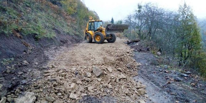 Tika’dan Gürcistan’daki Köylere Yol Onarımı