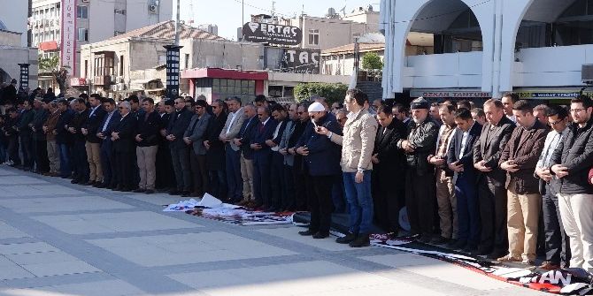 Halep’te Ölenler İçin Gıyabi Cenaze Namazı