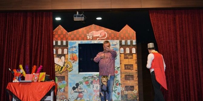 Gediz’de Çocuklara Ücretsiz Kukla Gösterisi