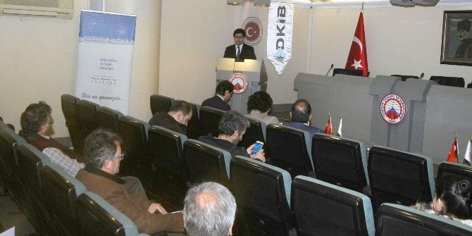 Dış Ticaret Bilgilendirme Semineri Yapıldı