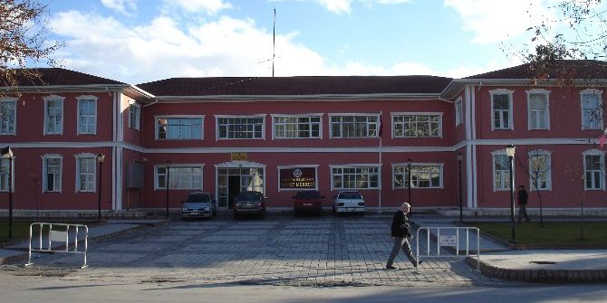 Sanat Merkezi Turgut Özal Müzesi Oluyor